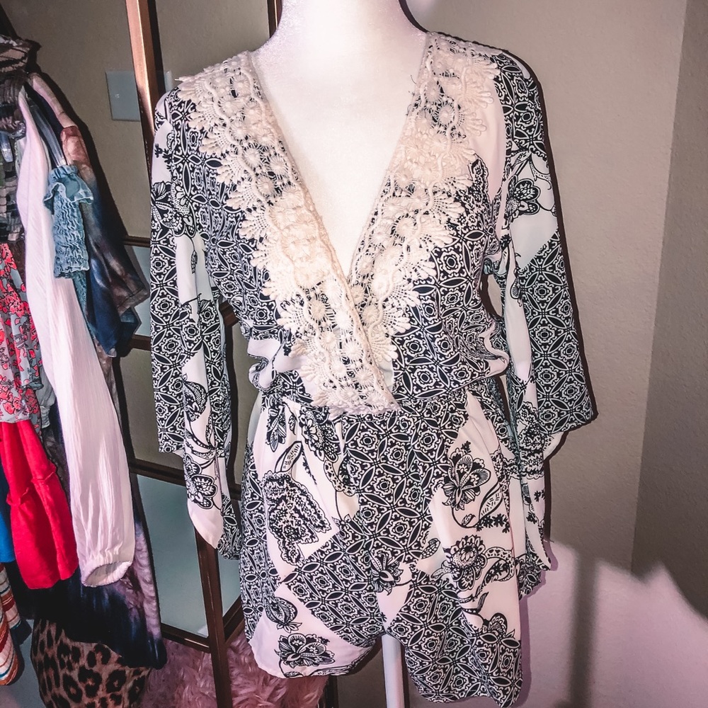 ILLA ILLA B&W ROMPER